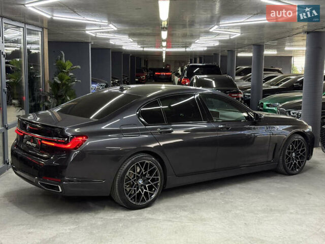 Серый БМВ 7 Серия, объемом двигателя 2.99 л и пробегом 115 тыс. км за 61500 $, фото 13 на Automoto.ua