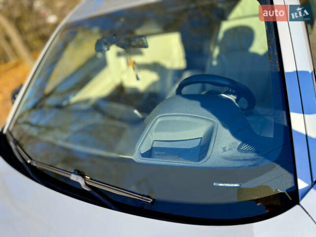 Серый БМВ 7 Серия, объемом двигателя 3 л и пробегом 148 тыс. км за 53000 $, фото 18 на Automoto.ua