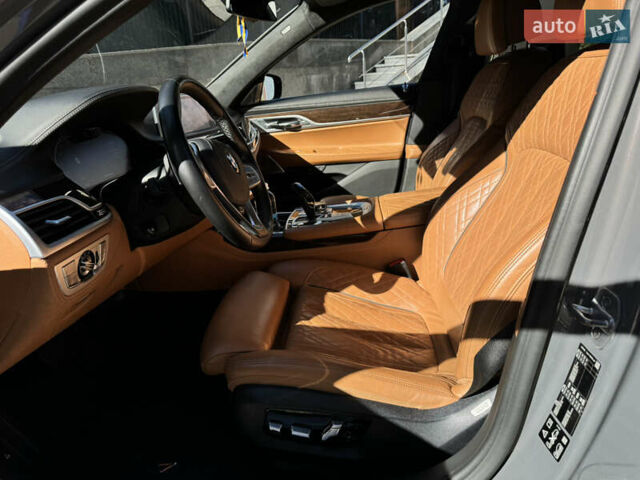 Серый БМВ 7 Серия, объемом двигателя 4.39 л и пробегом 120 тыс. км за 59000 $, фото 15 на Automoto.ua