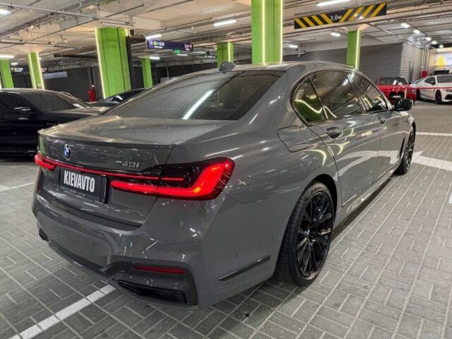 Серый БМВ 7 Серия, объемом двигателя 3 л и пробегом 97 тыс. км за 53000 $, фото 2 на Automoto.ua