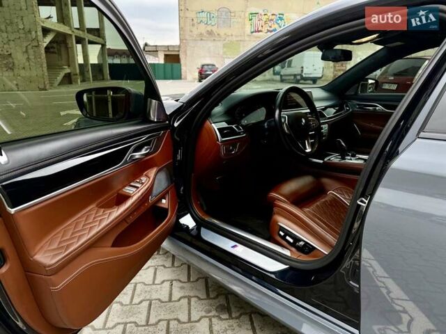 Сірий БМВ 7 Серія, об'ємом двигуна 4.39 л та пробігом 75 тис. км за 74999 $, фото 67 на Automoto.ua