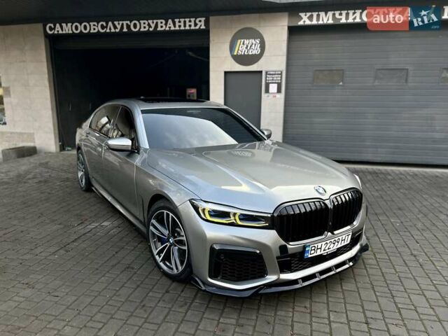Серый БМВ 7 Серия, объемом двигателя 3 л и пробегом 94 тыс. км за 57000 $, фото 10 на Automoto.ua