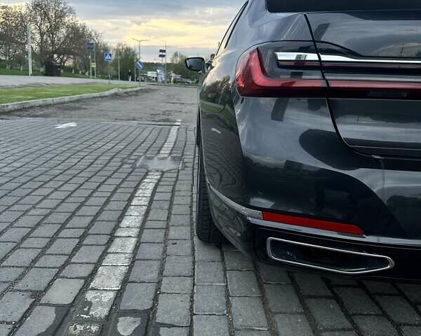 Сірий БМВ 7 Серія, об'ємом двигуна 3 л та пробігом 74 тис. км за 84400 $, фото 22 на Automoto.ua