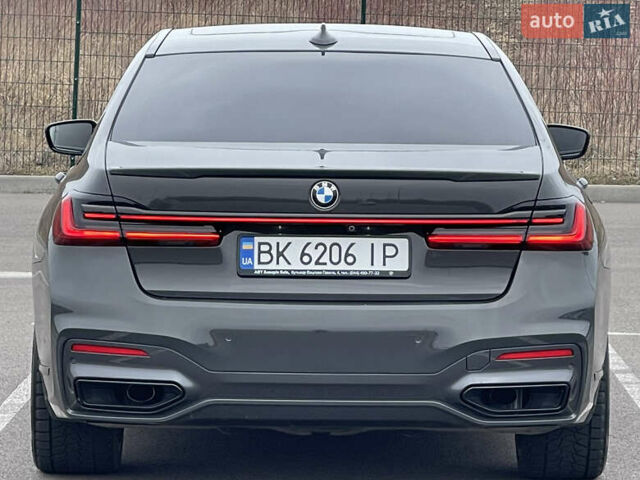 Сірий БМВ 7 Серія, об'ємом двигуна 3 л та пробігом 82 тис. км за 73650 $, фото 24 на Automoto.ua