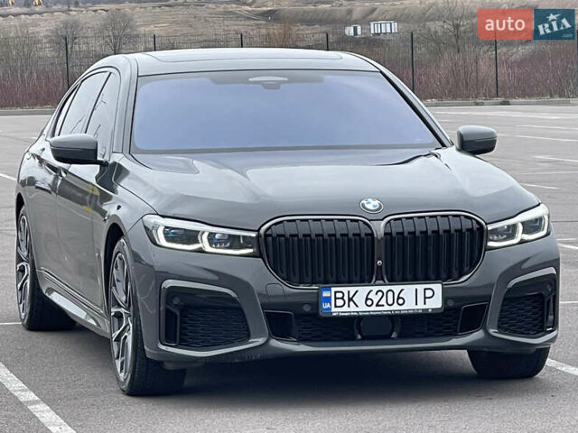 Сірий БМВ 7 Серія, об'ємом двигуна 3 л та пробігом 82 тис. км за 73650 $, фото 33 на Automoto.ua