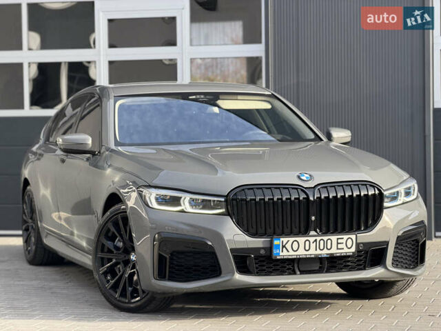 Сірий БМВ 7 Серія, об'ємом двигуна 4.4 л та пробігом 84 тис. км за 77000 $, фото 2 на Automoto.ua