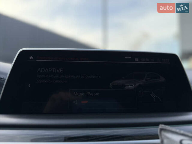 Сірий БМВ 7 Серія, об'ємом двигуна 4.4 л та пробігом 84 тис. км за 77000 $, фото 128 на Automoto.ua