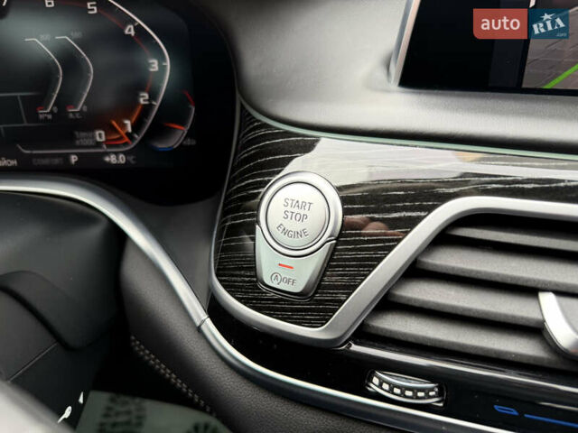 Сірий БМВ 7 Серія, об'ємом двигуна 4.4 л та пробігом 84 тис. км за 77777 $, фото 63 на Automoto.ua