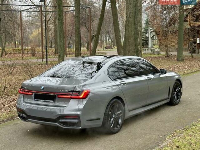 Серый БМВ 7 Серия, объемом двигателя 4.39 л и пробегом 35 тыс. км за 65500 $, фото 3 на Automoto.ua