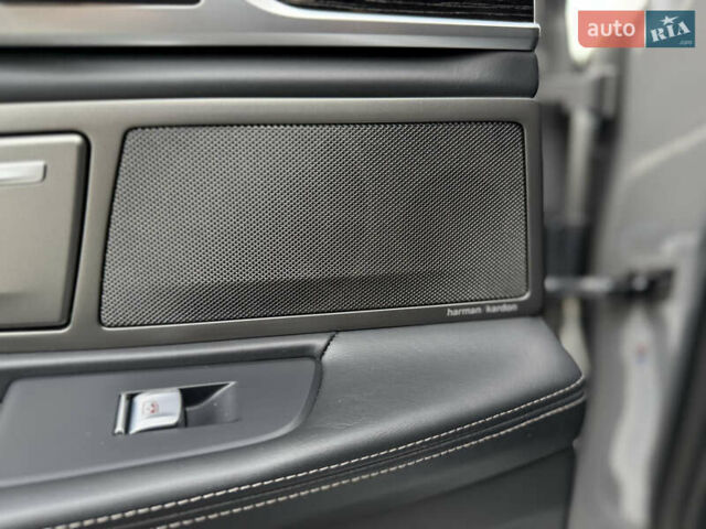 Сірий БМВ 7 Серія, об'ємом двигуна 4.4 л та пробігом 84 тис. км за 77000 $, фото 110 на Automoto.ua