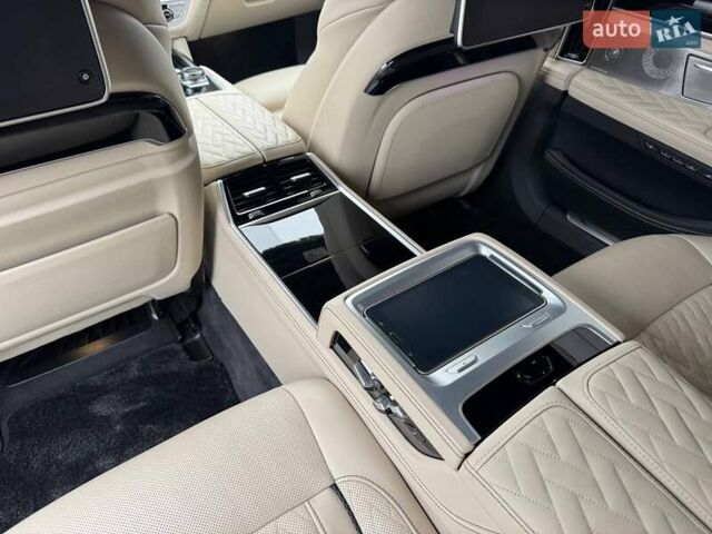 БМВ 7 Серия 2021 в Киеве на Automoto.ua Серый БМВ 7 Серия, объемом двигателя 2.99 л и пробегом 43 тыс. км за 105000 $, фото 41 на Automoto.ua