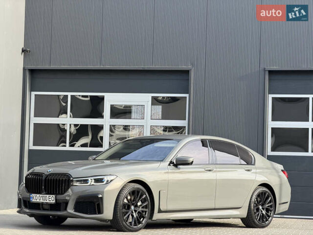 Сірий БМВ 7 Серія, об'ємом двигуна 4.4 л та пробігом 84 тис. км за 77777 $, фото 5 на Automoto.ua