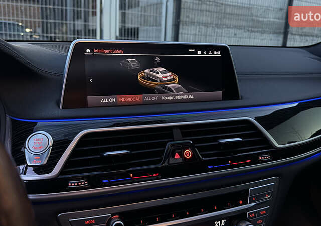 Серый БМВ 7 Серия, объемом двигателя 3 л и пробегом 54 тыс. км за 59000 $, фото 16 на Automoto.ua