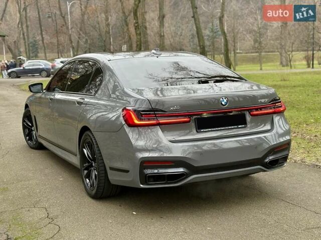 Серый БМВ 7 Серия, объемом двигателя 4.39 л и пробегом 35 тыс. км за 65500 $, фото 11 на Automoto.ua