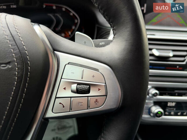 Сірий БМВ 7 Серія, об'ємом двигуна 4.4 л та пробігом 84 тис. км за 77000 $, фото 57 на Automoto.ua