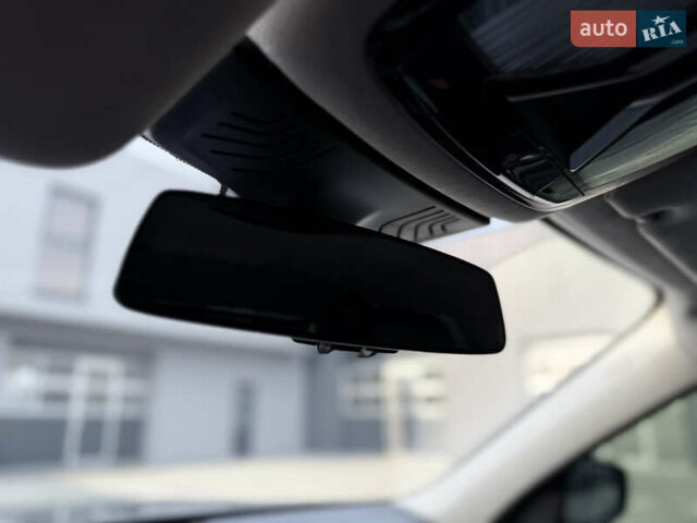 Сірий БМВ 7 Серія, об'ємом двигуна 4.4 л та пробігом 84 тис. км за 77000 $, фото 91 на Automoto.ua