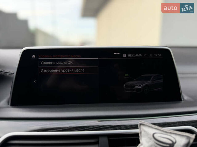 Сірий БМВ 7 Серія, об'ємом двигуна 4.4 л та пробігом 84 тис. км за 77000 $, фото 73 на Automoto.ua