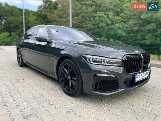 Серый БМВ 7 Серия, объемом двигателя 6.59 л и пробегом 85 тыс. км за 85000 $, фото 39 на Automoto.ua