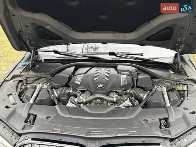 Серый БМВ 7 Серия, объемом двигателя 4.39 л и пробегом 35 тыс. км за 65500 $, фото 80 на Automoto.ua