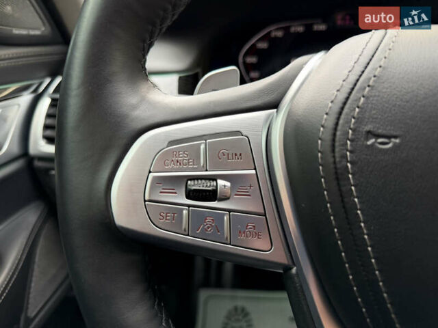 Сірий БМВ 7 Серія, об'ємом двигуна 4.4 л та пробігом 84 тис. км за 77000 $, фото 58 на Automoto.ua