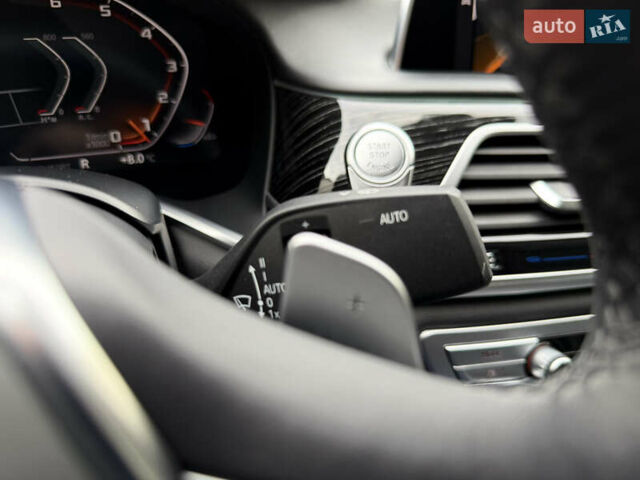 Сірий БМВ 7 Серія, об'ємом двигуна 4.4 л та пробігом 84 тис. км за 77777 $, фото 89 на Automoto.ua