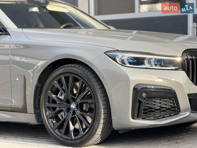 Сірий БМВ 7 Серія, об'ємом двигуна 4.4 л та пробігом 84 тис. км за 77000 $, фото 28 на Automoto.ua