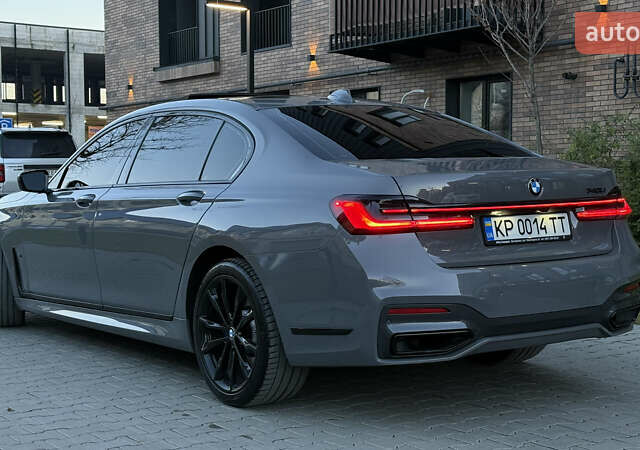 Серый БМВ 7 Серия, объемом двигателя 3 л и пробегом 54 тыс. км за 59000 $, фото 7 на Automoto.ua