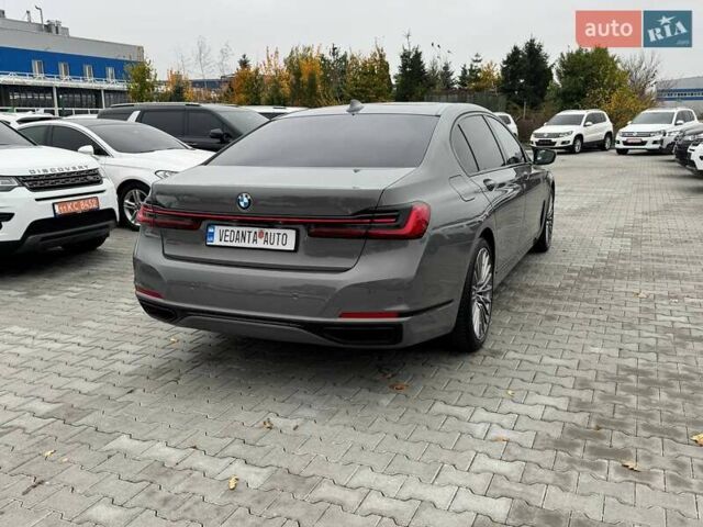 БМВ 7 Серия 2021 в Киеве на Automoto.ua Серый БМВ 7 Серия, объемом двигателя 2.99 л и пробегом 43 тыс. км за 105000 $, фото 7 на Automoto.ua