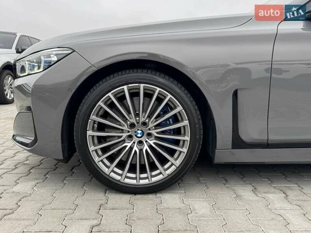 БМВ 7 Серия 2021 в Киеве на Automoto.ua Серый БМВ 7 Серия, объемом двигателя 2.99 л и пробегом 43 тыс. км за 105000 $, фото 13 на Automoto.ua
