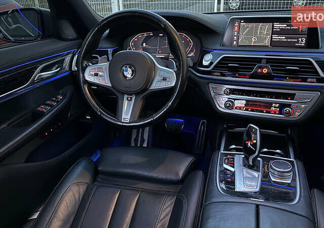 Серый БМВ 7 Серия, объемом двигателя 3 л и пробегом 54 тыс. км за 59000 $, фото 13 на Automoto.ua