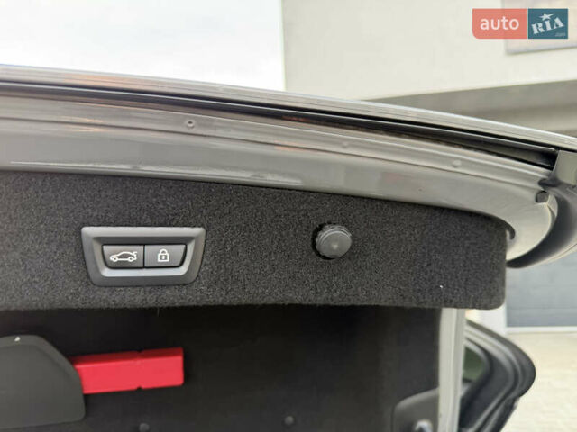 Сірий БМВ 7 Серія, об'ємом двигуна 4.4 л та пробігом 84 тис. км за 77000 $, фото 151 на Automoto.ua