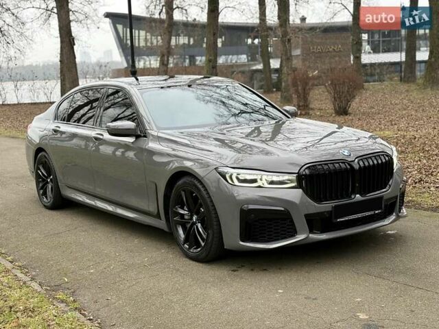 Серый БМВ 7 Серия, объемом двигателя 4.39 л и пробегом 35 тыс. км за 65500 $, фото 19 на Automoto.ua