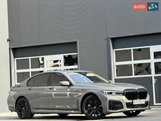 Сірий БМВ 7 Серія, об'ємом двигуна 4.4 л та пробігом 84 тис. км за 77000 $, фото 39 на Automoto.ua