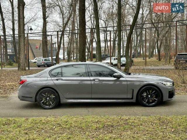 Серый БМВ 7 Серия, объемом двигателя 4.39 л и пробегом 35 тыс. км за 65500 $, фото 17 на Automoto.ua