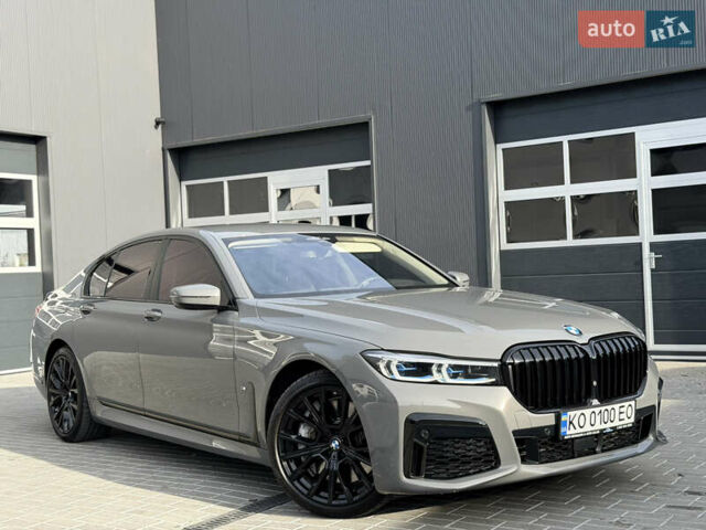Сірий БМВ 7 Серія, об'ємом двигуна 4.4 л та пробігом 84 тис. км за 77000 $, фото 37 на Automoto.ua
