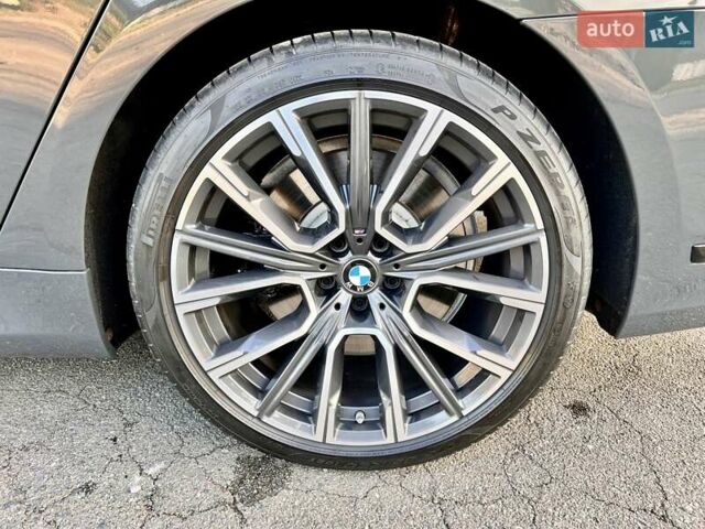 Сірий БМВ 7 Серія, об'ємом двигуна 2.99 л та пробігом 17 тис. км за 85999 $, фото 16 на Automoto.ua