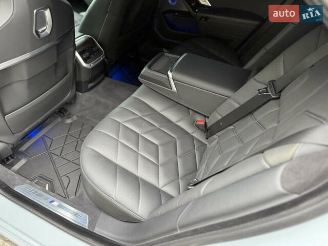 Сірий БМВ 7 Серія, об'ємом двигуна 4.39 л та пробігом 24 тис. км за 118900 $, фото 79 на Automoto.ua