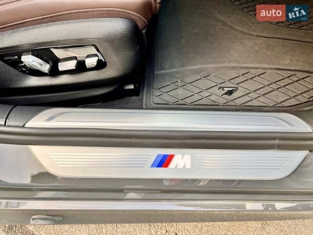 Сірий БМВ 7 Серія, об'ємом двигуна 2.99 л та пробігом 17 тис. км за 85999 $, фото 64 на Automoto.ua