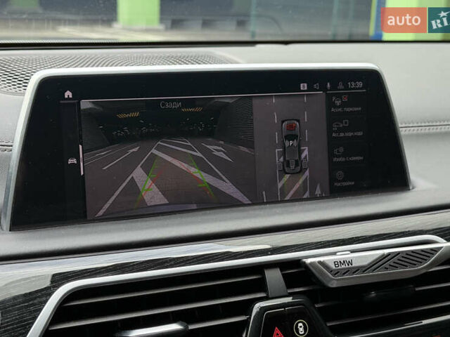 Сірий БМВ 7 Серія, об'ємом двигуна 2.99 л та пробігом 42 тис. км за 86999 $, фото 30 на Automoto.ua