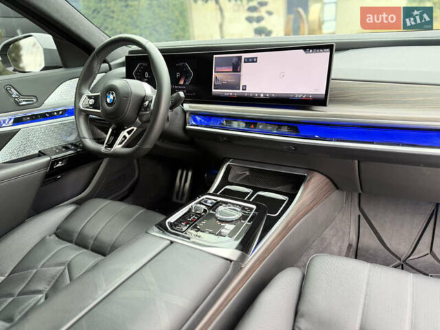 Сірий БМВ 7 Серія, об'ємом двигуна 4.39 л та пробігом 24 тис. км за 118900 $, фото 103 на Automoto.ua