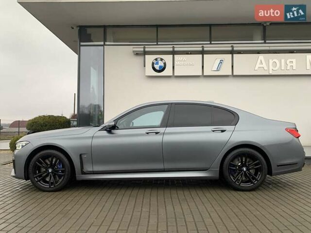 Серый БМВ 7 Серия, объемом двигателя 2.99 л и пробегом 66 тыс. км за 77000 $, фото 5 на Automoto.ua