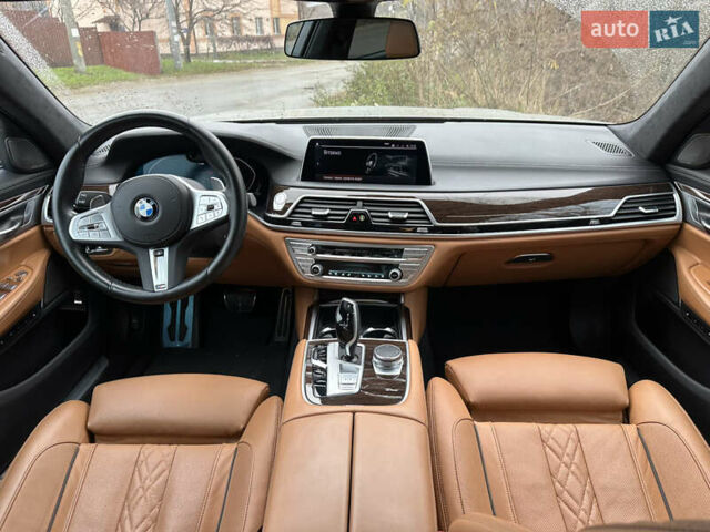 Сірий БМВ 7 Серія, об'ємом двигуна 3 л та пробігом 63 тис. км за 79500 $, фото 6 на Automoto.ua