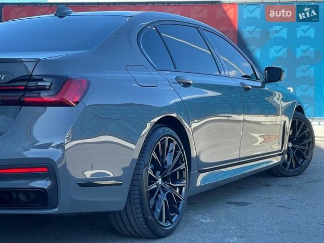 Серый БМВ 7 Серия, объемом двигателя 4.39 л и пробегом 9 тыс. км за 73000 $, фото 23 на Automoto.ua