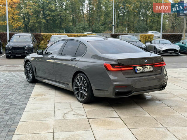 Серый БМВ 7 Серия, объемом двигателя 2.99 л и пробегом 20 тыс. км за 88800 $, фото 3 на Automoto.ua