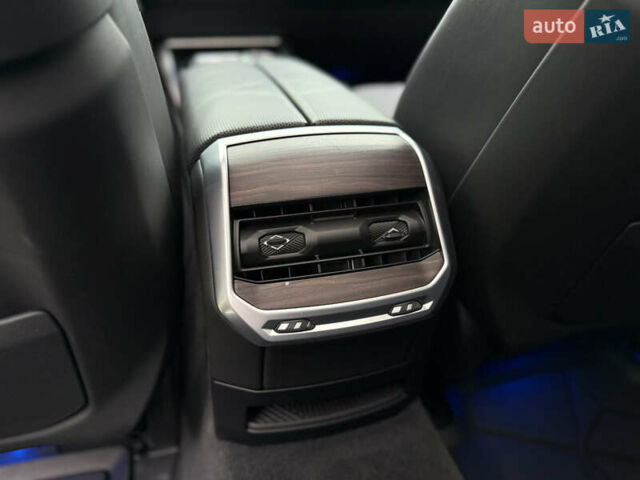 Сірий БМВ 7 Серія, об'ємом двигуна 4.39 л та пробігом 24 тис. км за 118900 $, фото 83 на Automoto.ua