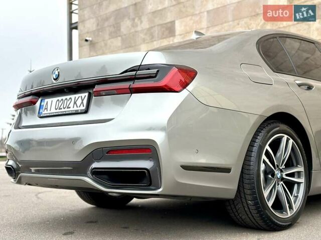 Сірий БМВ 7 Серія, об'ємом двигуна 2 л та пробігом 31 тис. км за 64800 $, фото 50 на Automoto.ua