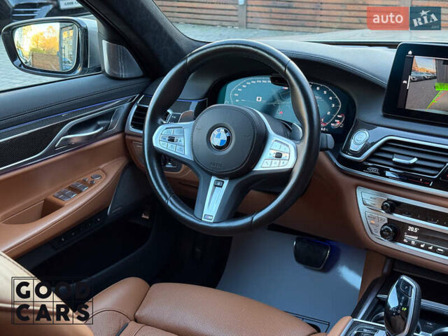 Сірий БМВ 7 Серія, об'ємом двигуна 3 л та пробігом 19 тис. км за 82000 $, фото 30 на Automoto.ua