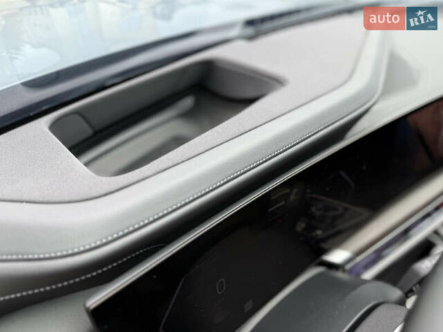 Сірий БМВ 7 Серія, об'ємом двигуна 4.4 л та пробігом 24 тис. км за 121000 $, фото 34 на Automoto.ua