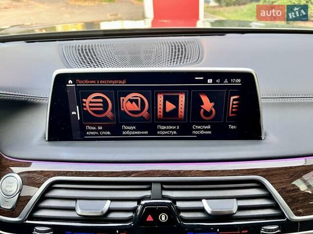 Сірий БМВ 7 Серія, об'ємом двигуна 2.99 л та пробігом 17 тис. км за 85999 $, фото 54 на Automoto.ua