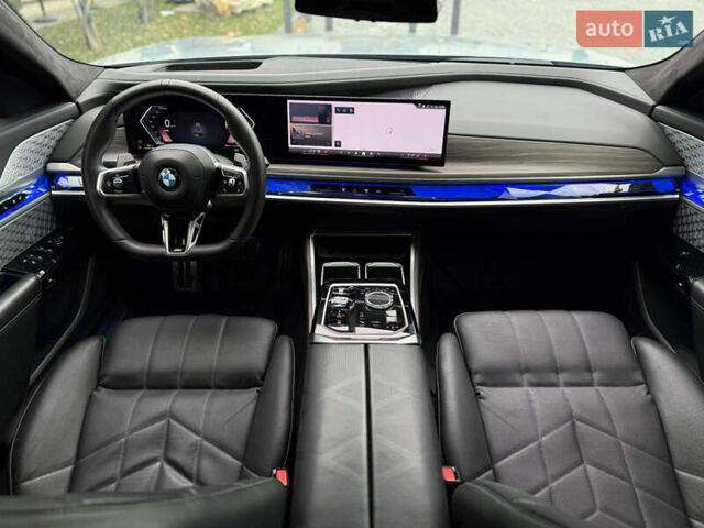 Сірий БМВ 7 Серія, об'ємом двигуна 4.39 л та пробігом 24 тис. км за 118900 $, фото 88 на Automoto.ua